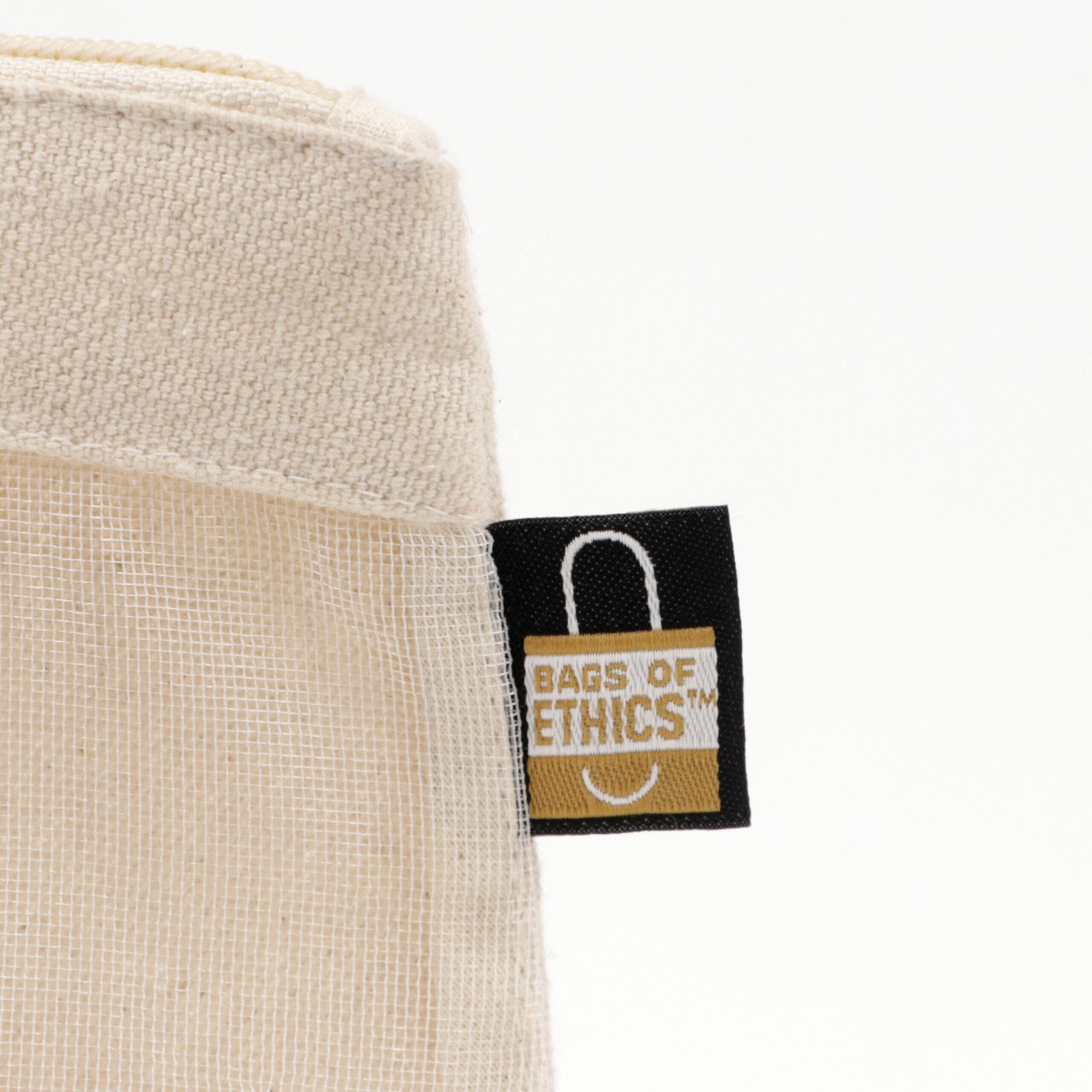 Canvas-Tasche mit Netzfenster 5 Canvas Tasche mit Netzfenster 5 scaled