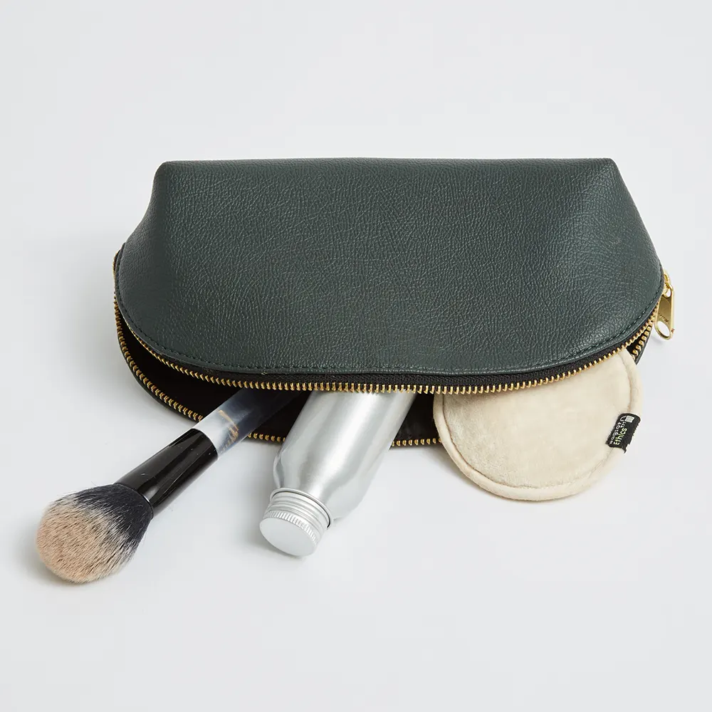 rund-vegan-leder-tasche-lifestyle rund-vegan-leder-tasche-lifestyle